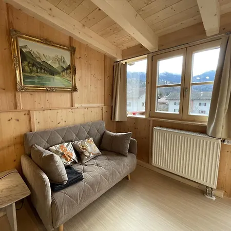 Eberhorn By Interhome 加爾米施-帕滕基興